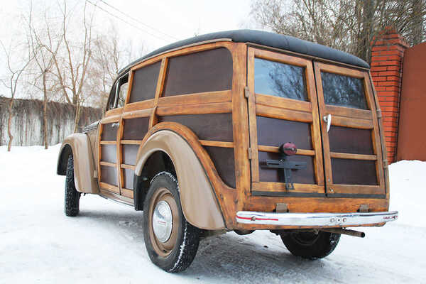 "Москвич 400-422" / "Moskwitch 400-422". 1954 г.